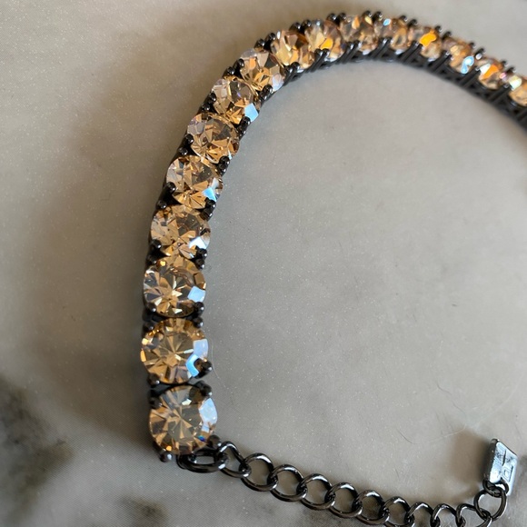 Park Lane Jewelry - ***Park Lane Limited Edition*** Elegant Glow Bracelet